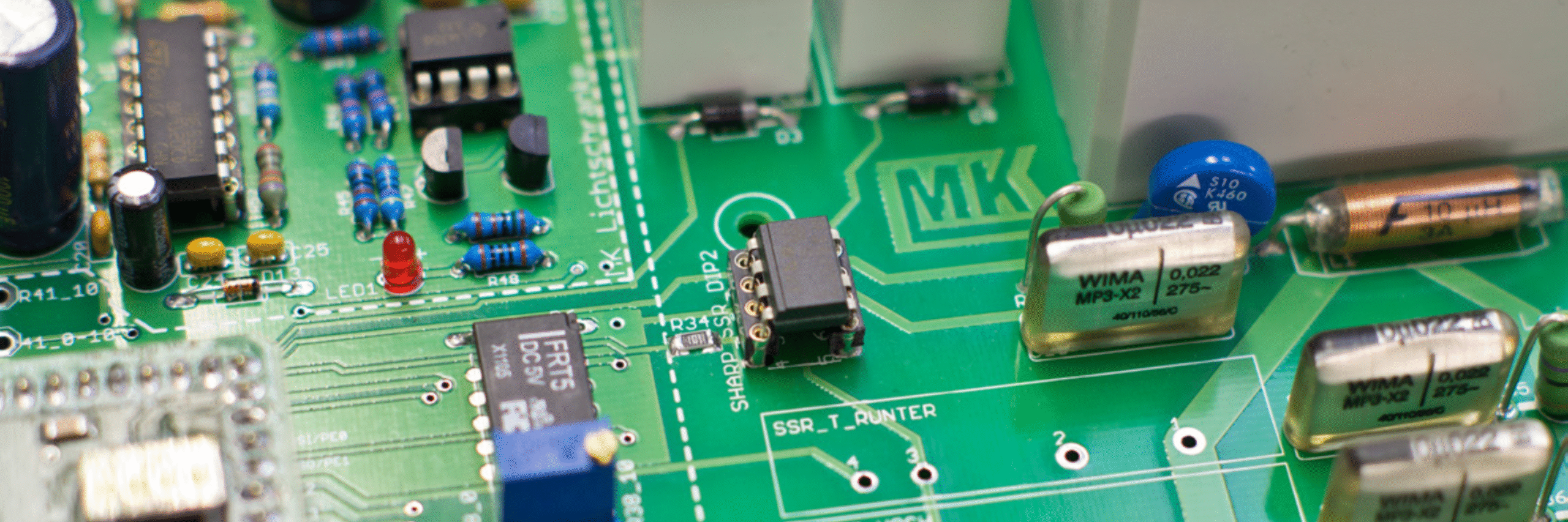 Banner Elektroniker Geräte und Systeme