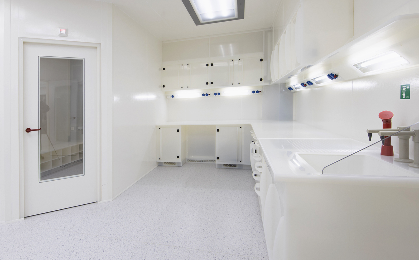 Metallfreier Reinraum