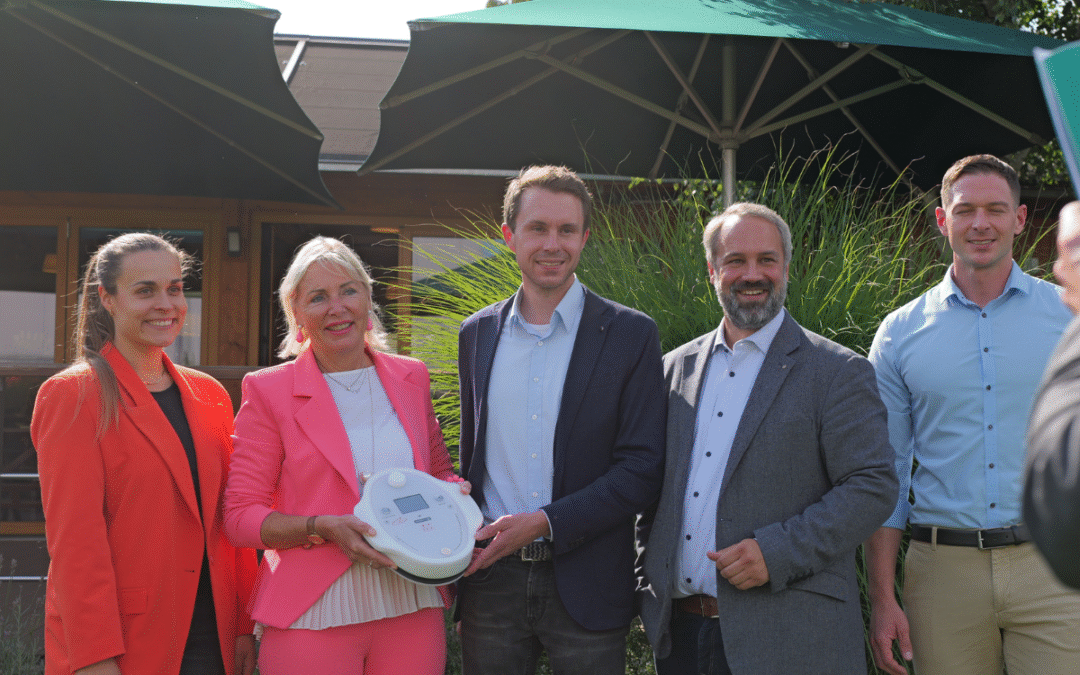 Minister for Digitalization and Innovation visits MK Versuchsanlagen